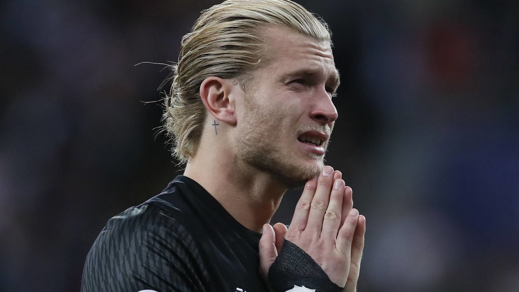 Karius rompió a llorar y pidió perdón a una afición del Liverpool que le recibió con una ovación