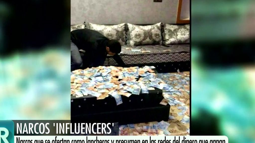 Así presumen los  narcos en las redes del dinero que ganan