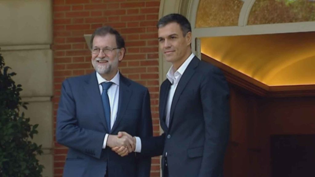 El Congreso tramita hoy la moción de censura de Sánchez contra Rajoy