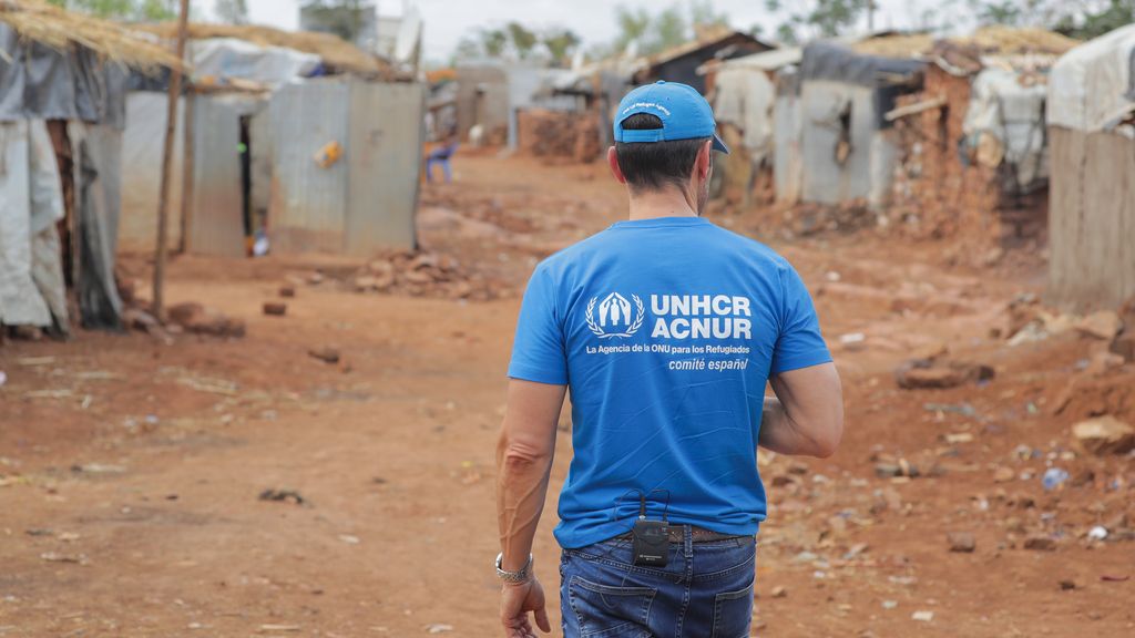 Jesús Vázquez realiza una visita a un campo de refugiados en Etiopía