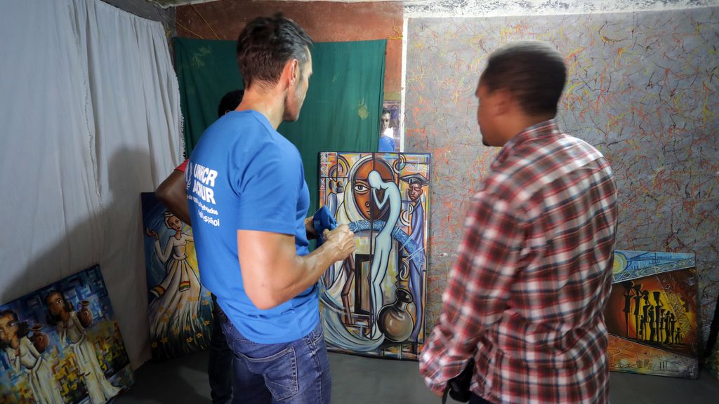 Jesús Vázquez realiza una visita a un campo de refugiados en Etiopía