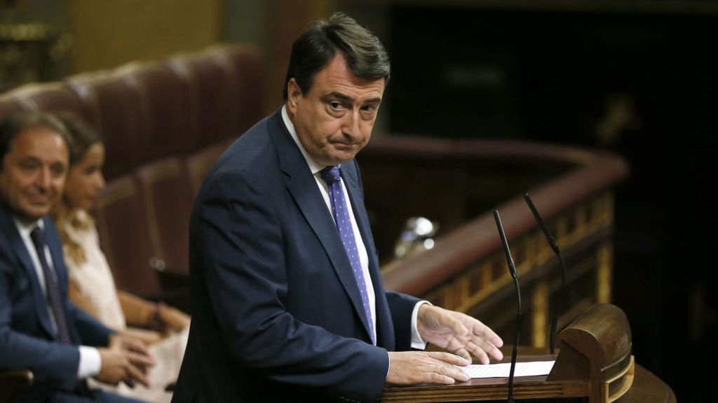 Sánchez necesita a los nacionalistas para sacar adelante la moción contra Rajoy