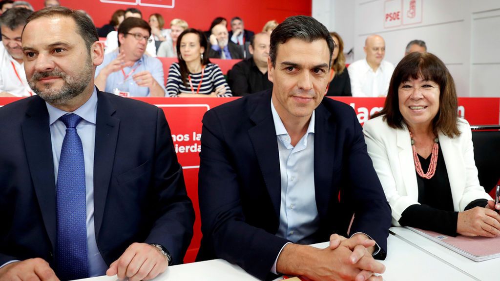 Pedro Sánchez prioriza la estabilidad a la convocatoria de elecciones si gana la moción