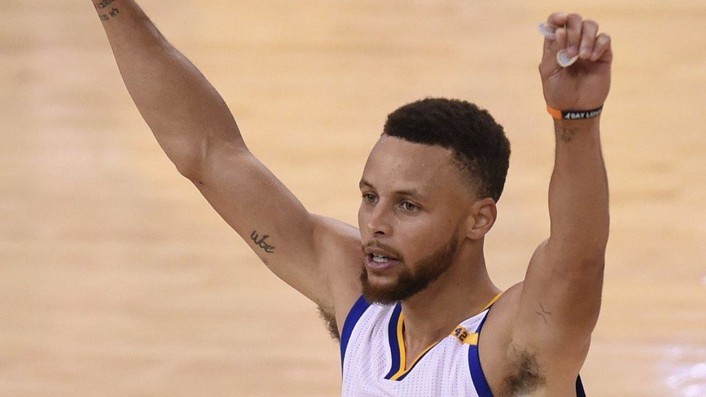 Curry mete a los Warriors de nuevo en la final de la NBA