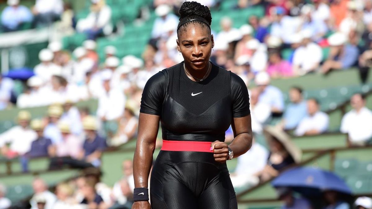 Serena Williams vuelve con victoria a las pistas de Roland Garros, nueve meses después de ser madre Serena Williams vuelve con victoria a las pistas de Roland Garros, nueve meses después de ser madre