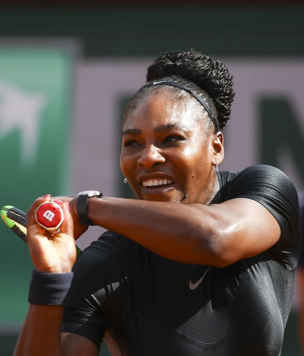 Serena Williams sorprende con un llamativo 'look' en Roland Garros