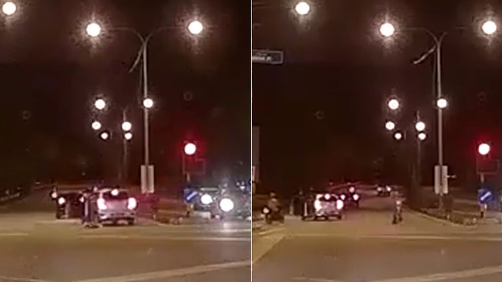 Un niño sale disparado desde el interior de un vehículo en marcha