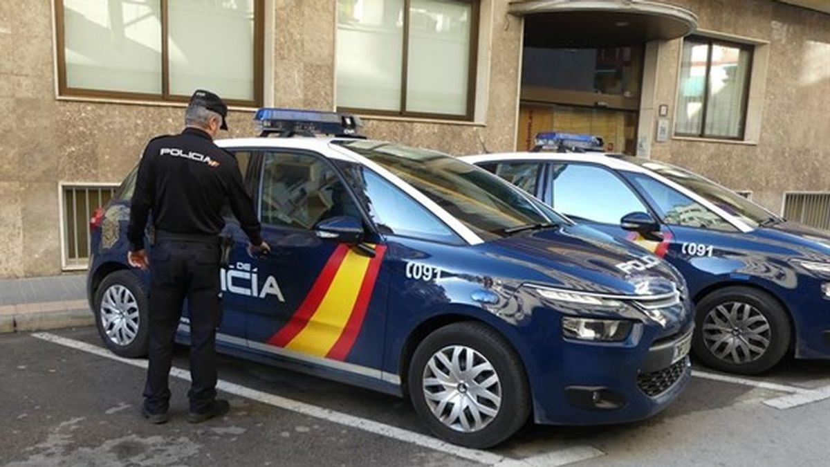 Dos detenidos acusados de intento de secuestro en un garaje de Cádiz