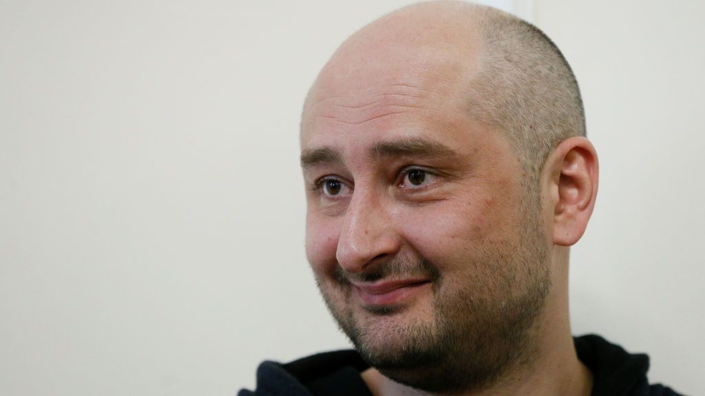 El periodista ruso dado por muerto: "Aún sigo vivo, se han quedado con las ganas"