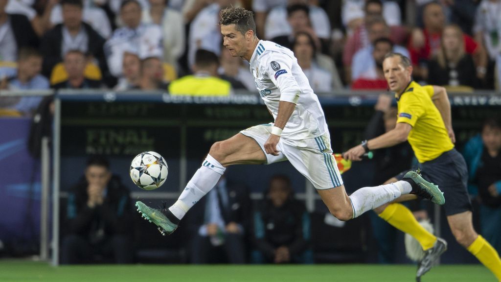 Cristiano Ronaldo, protagonista en la presentación de la nueva equipación del Real Madrid