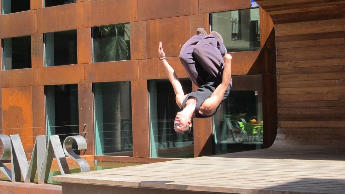 Fallece un niño en Cádiz tras caer haciendo 'parkour'