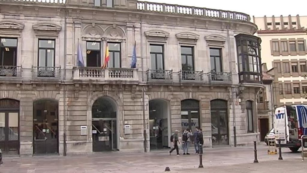 Presunto abuso sexual en el Conservatorio de Música de Oviedo: "Me besaba en la boca y decía que me amaba"