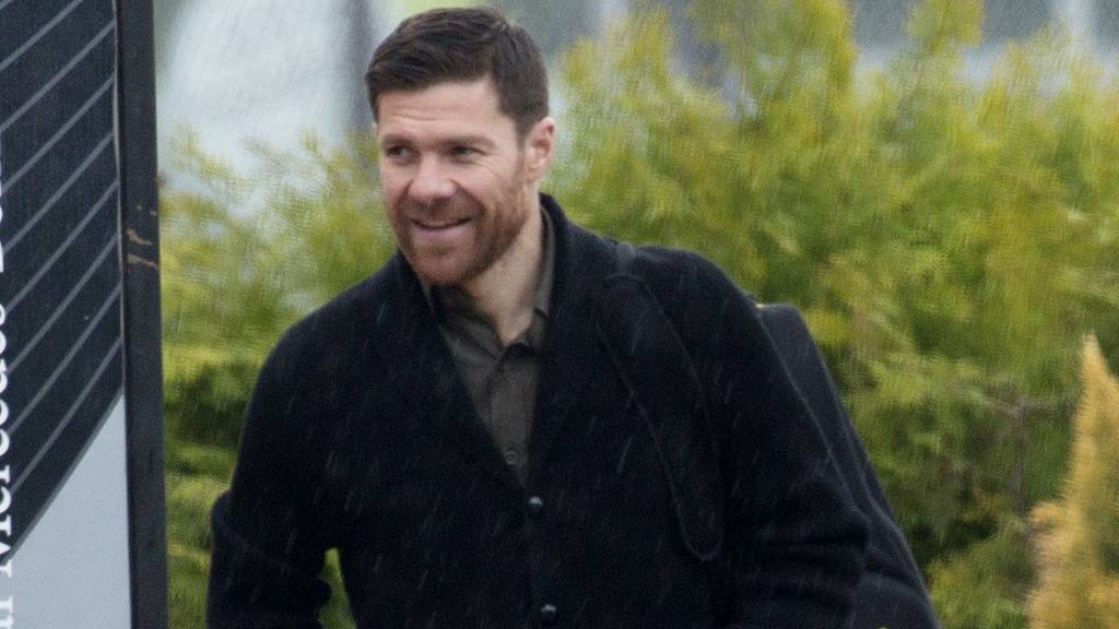 Xabi Alonso, en una concentración.