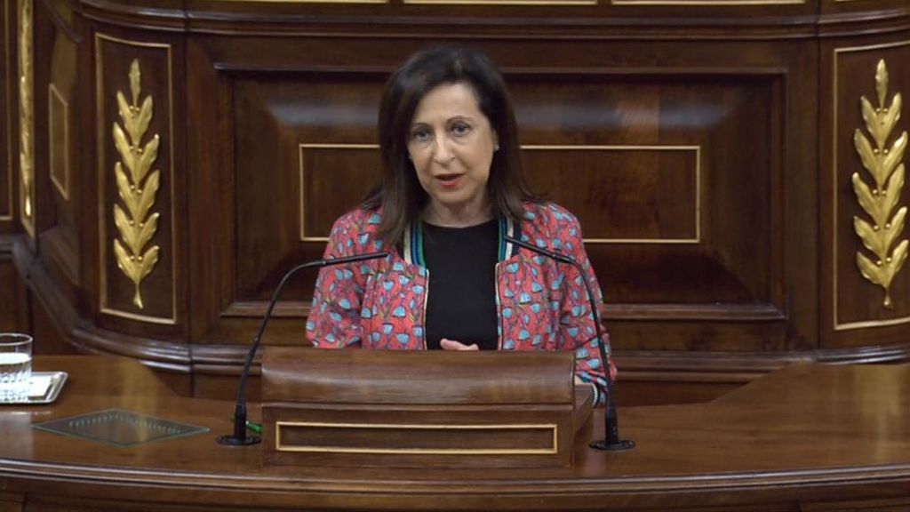 Margarita Robles, a Rajoy: "Usted está en un restaurante y no conoce la realidad de la calle"