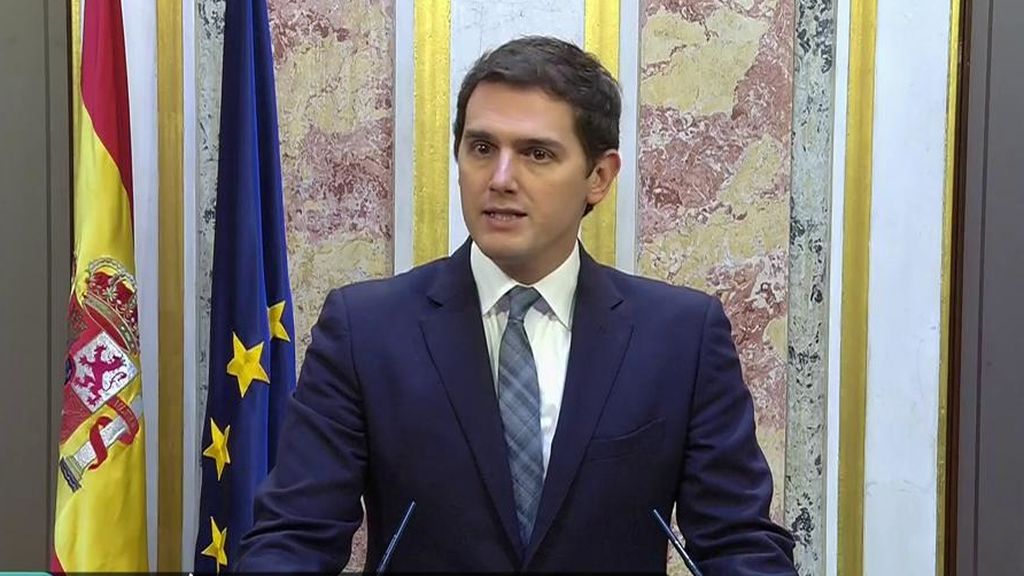 Albert River: "Haremos una oposición leal y firme a este gobierno Frankenstein" Albert River: "Haremos una oposición leal y firme a este gobierno Frankenstein"