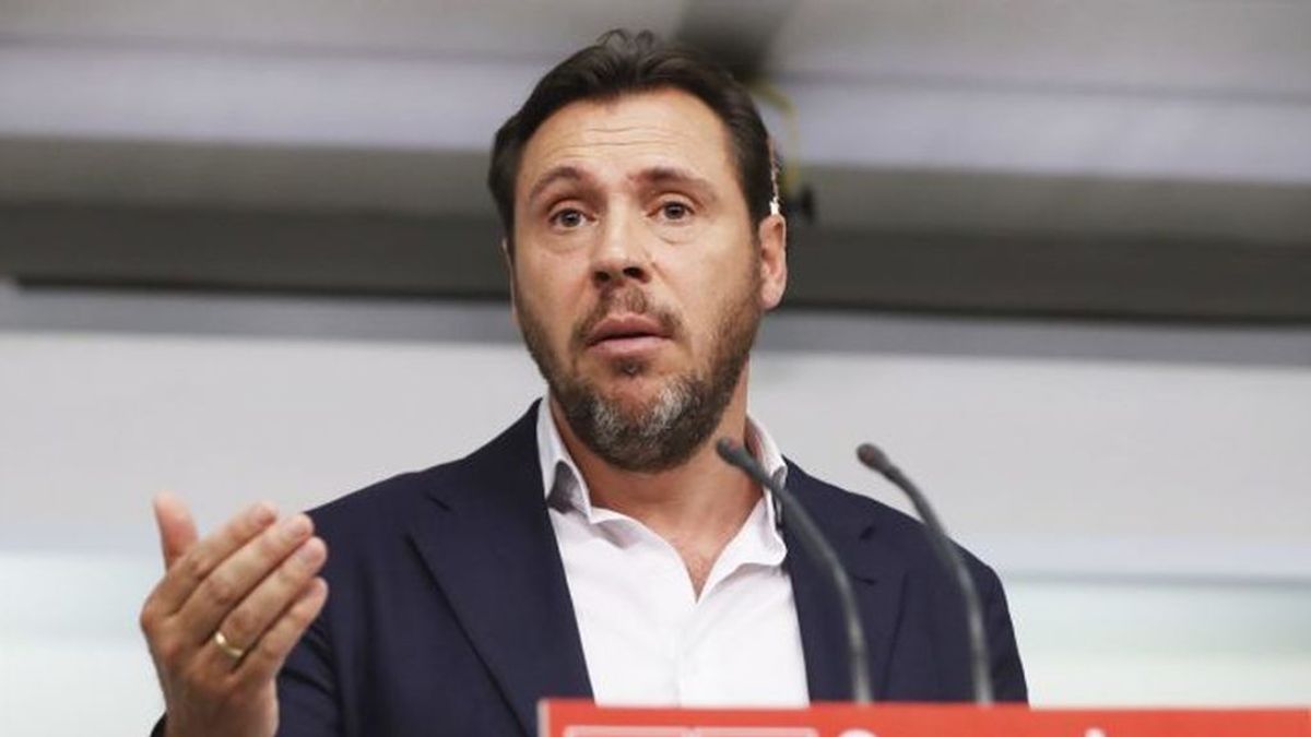 PSOE: "La moción ha sido una jugada 'triple bonus', alcanzas el Gobierno, mandas al PP a la oposición y retratas a Cs"