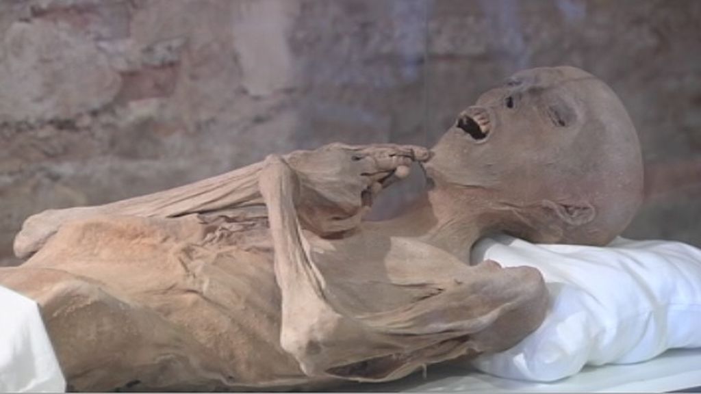 Se abre el primer museo de momias en una ‘pirámide-iglesia’ de Quinto (Zaragoza)