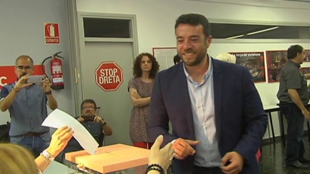 La alcaldesa de Badalona será desalojada por una moción de censura del PSC y PP