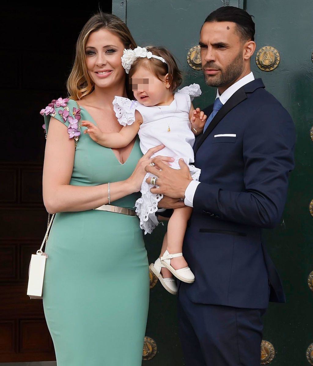 Elena Tablada, Ella Bisbal… El bautizo rociero de la hija de Elisabeth Reyes, en fotos