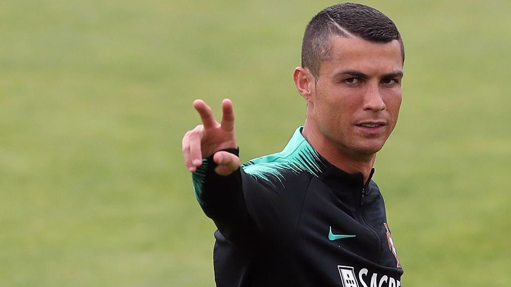 Cristiano Ronaldo ya entrena con Portugal y sigue sin aclarar su futuro en el Real Madrid