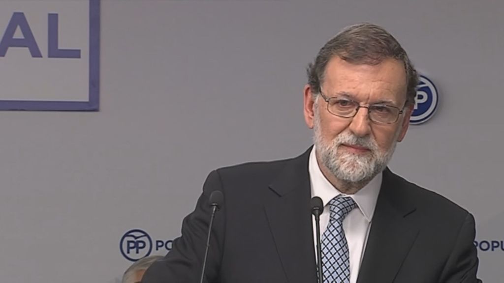 Rajoy, emocionado en su despedida: "Venga, venga... que alguien pare, coño"