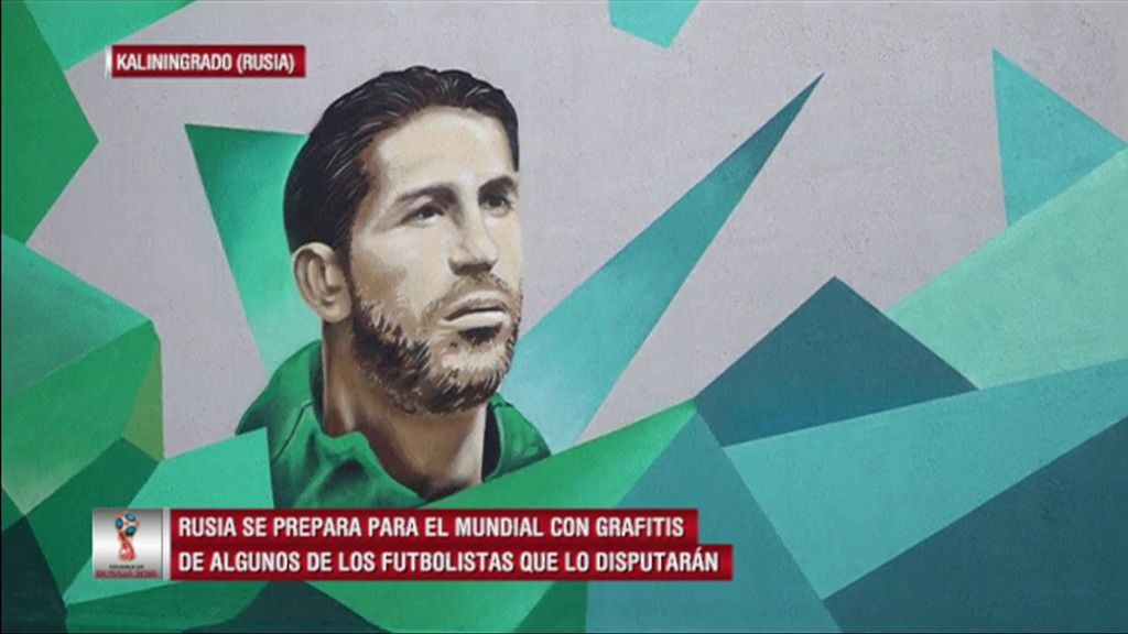 Grafiti gigante de Sergio Ramos y cortes de pelo con la cara de Cristiano: Rusia se prepara para el Mundial