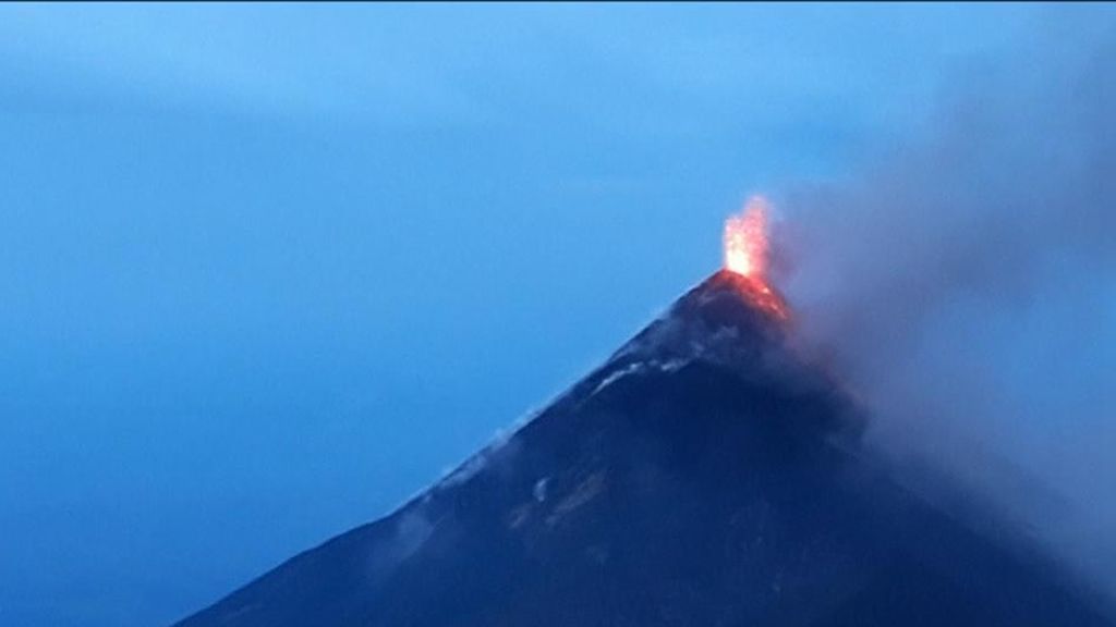 Pánico en Guatemala ante una nueva erupción del volcán de Fuego