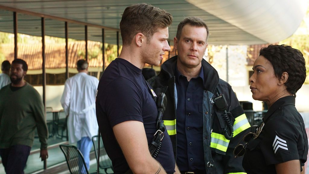 Primer capítulo de la serie de Ryan Murphy '9-1-1'.