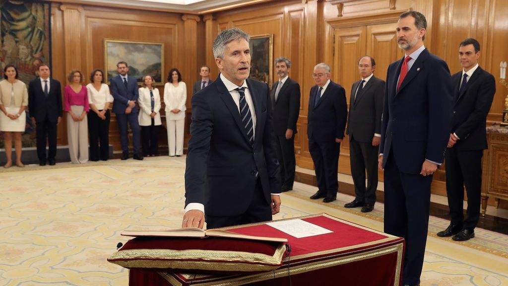 Grande-Marlaska promete su cargo de ministro del Interior ante el Rey