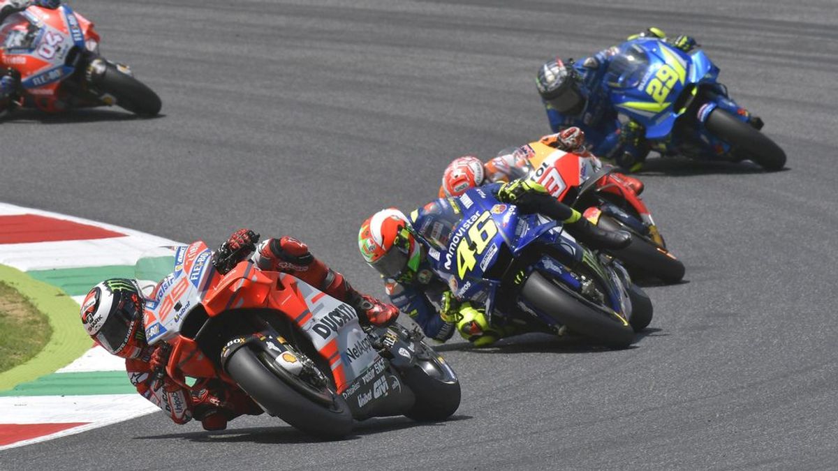 La reacción de los tifosi de Rossi al conocer el fichaje de Lorenzo como compañero de Márquez La reacción de los tifosi de Rossi al conocer el fichaje de Lorenzo como compañero de Márquez