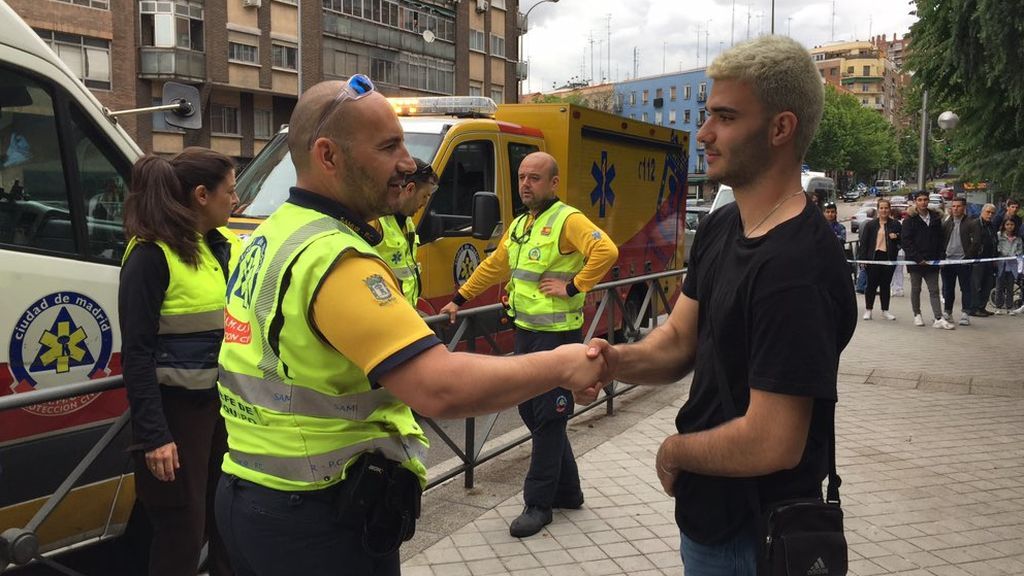 Un joven de 19 años reanima a un conductor tras sufrir un infarto en Madrid