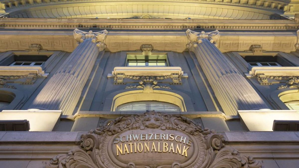Suiza vota un referéndum para decidir si los bancos siguen 'fabricando' dinero