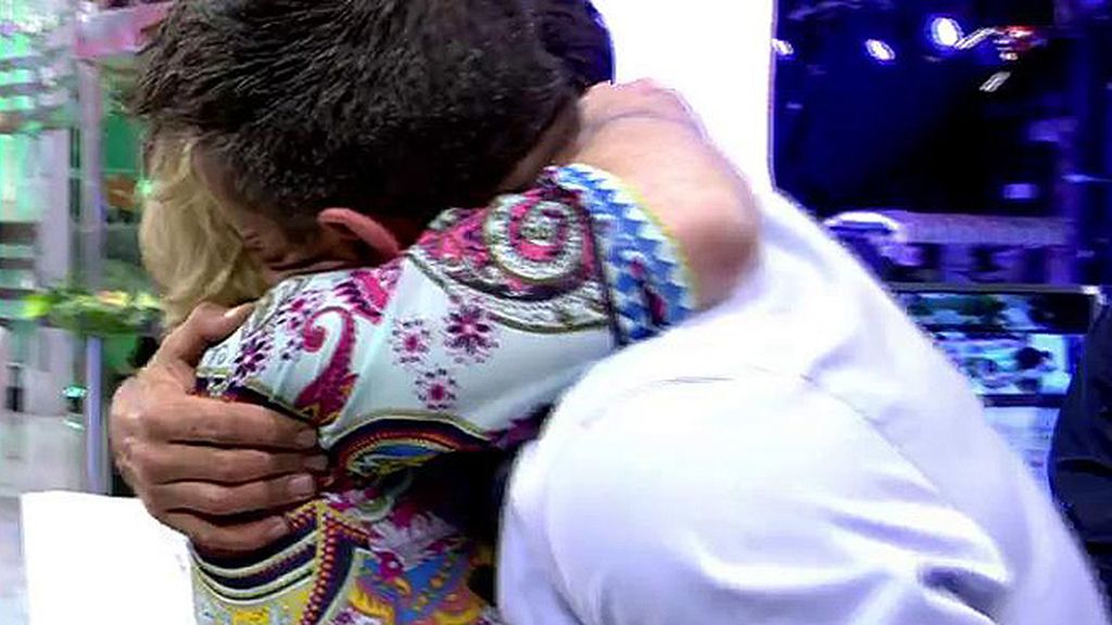 Incrédulos y emocionados: la reacción de 'Sálvame' a la marcha de Alonso Caparrós