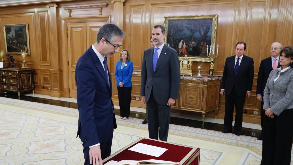 Hernández de Cos promete su cargo de gobernador del Banco de España ante el Rey