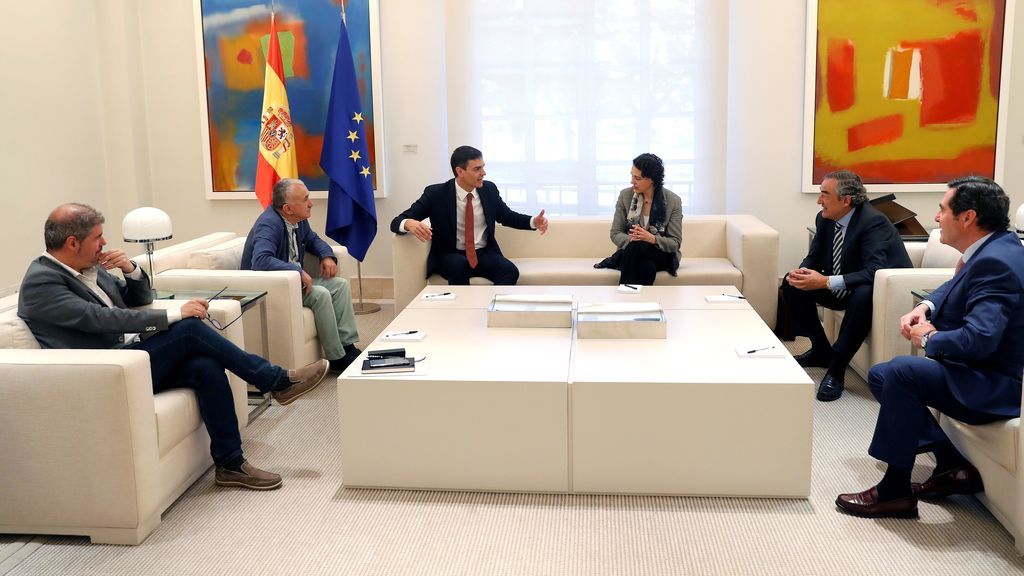 Pedro Sánchez se reúne con la patronal y los sindicatos
