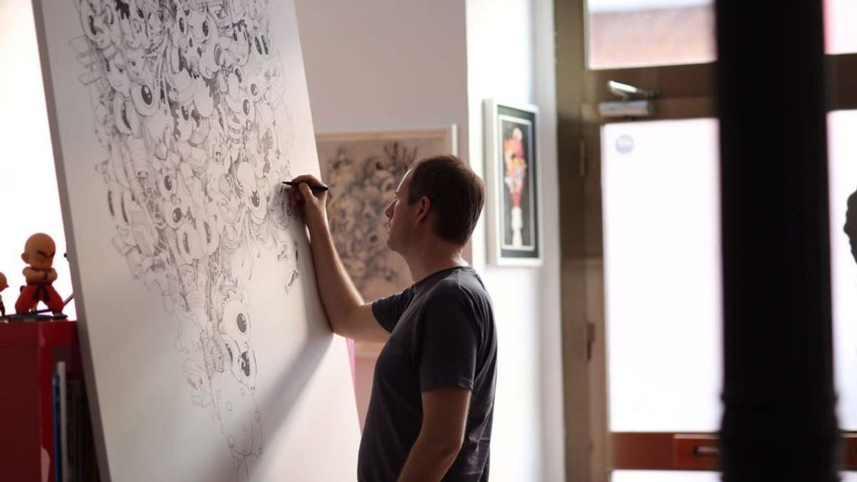 El ilustrador Óscar Llorens moderniza Madrid con su exposición ‘Inside’
