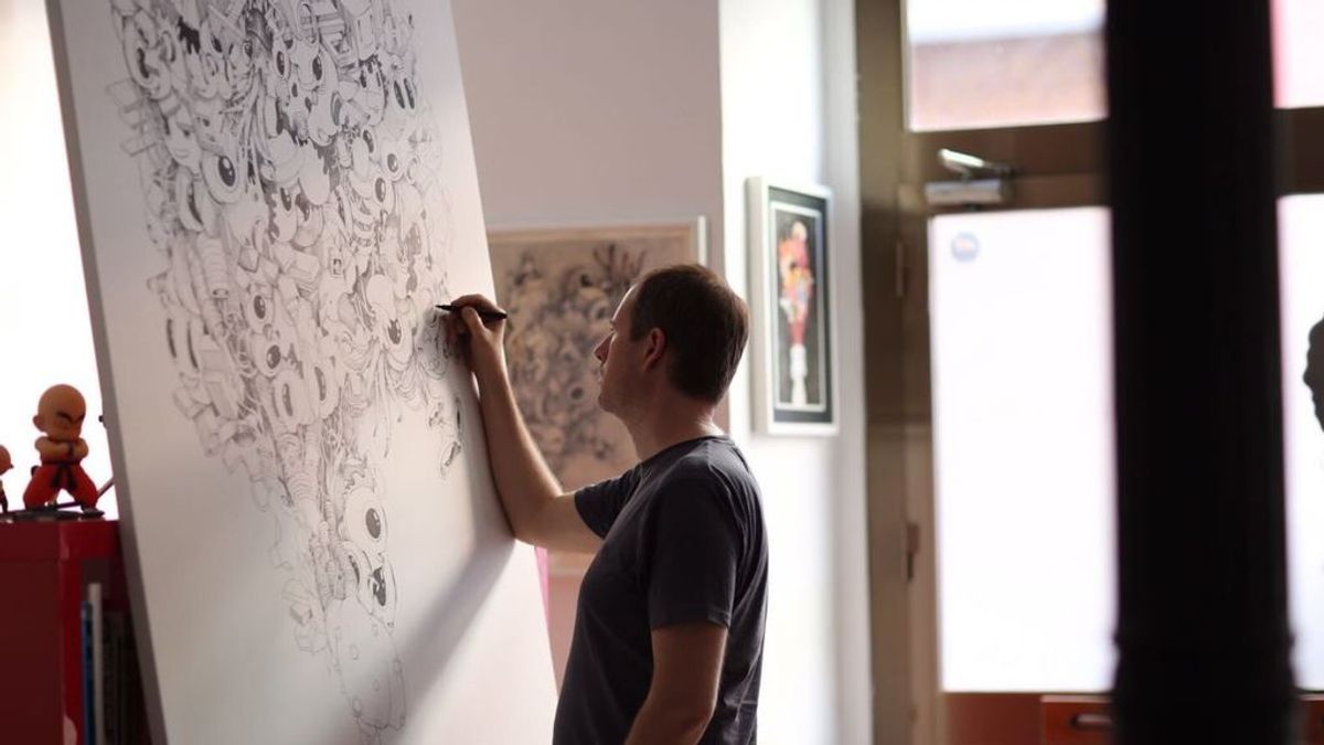 El ilustrador Óscar Llorens moderniza Madrid con su exposición ‘Inside’