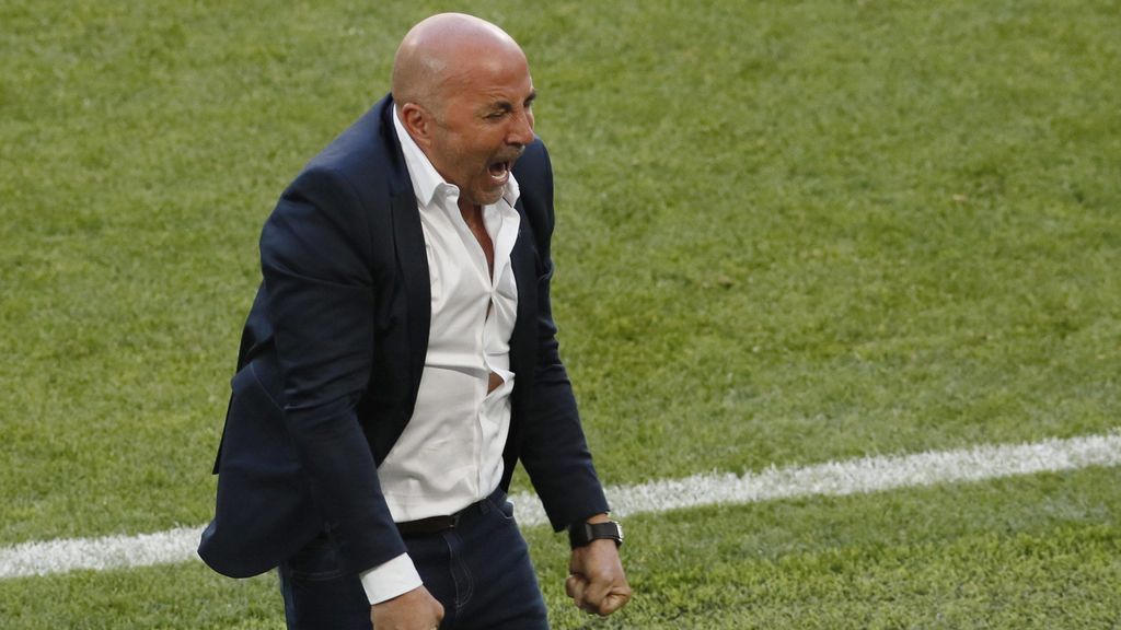 El empate de Argentina desata una moda viral de dudoso gusto: insultar de forma extrema a Sampaoli en redes