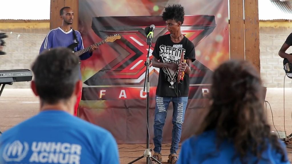 Jesús Vázquez lleva 'Factor X' a los campos de refugiados de Etiopía