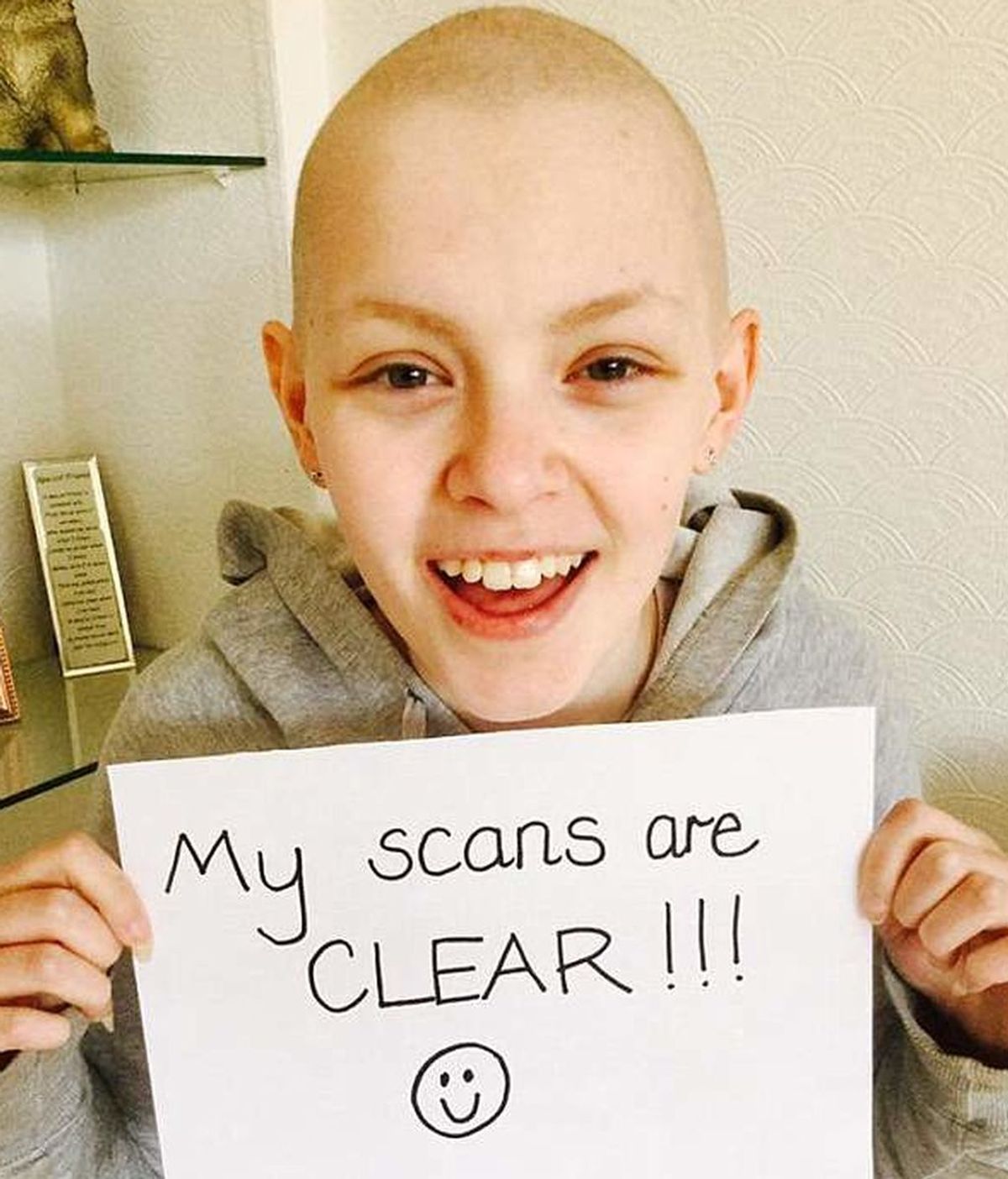 Con 14 años, recibe las donaciones suficientes para operarse después de 3 años luchando contra el cáncer