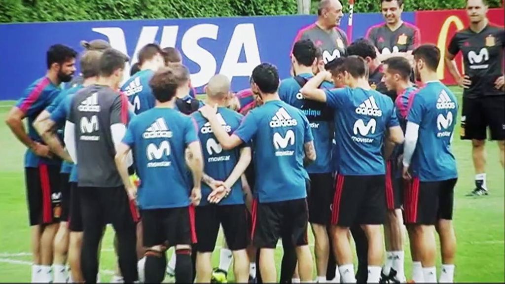 El buen ambiente y la risa: La terapia de la Selección Española para olvidar todo lo ocurrido