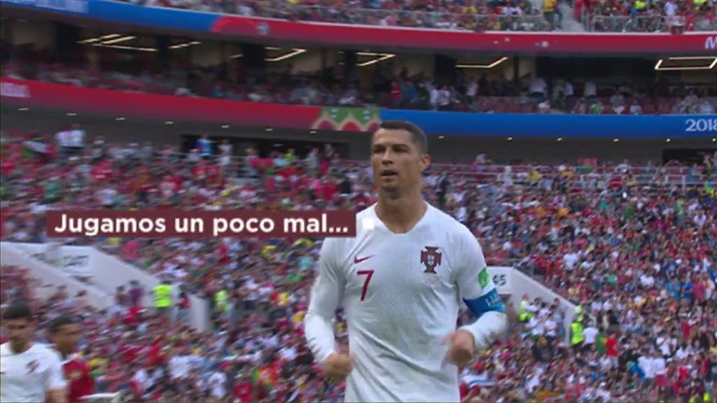 Cristiano, al seleccionador portugués en el descanso del Portugal-Marruecos: “Jugamos un poco mal”