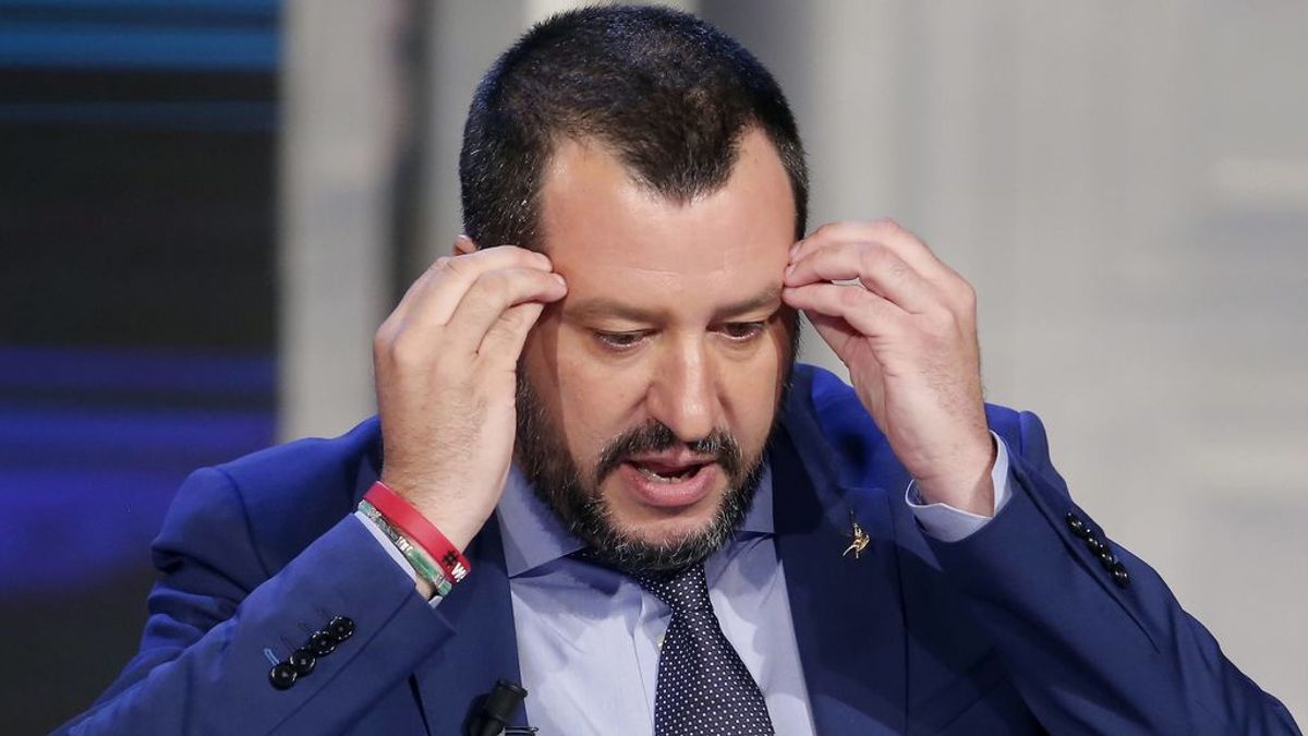 Salvini impide que un barco con 224 migrantes llegue a Italia: “Llevaos a toda la carga a España”