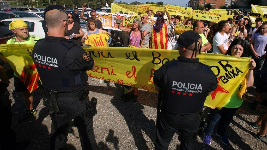 El Rey vuelve a Cataluña entre concentraciones a favor y en contra de su presencia