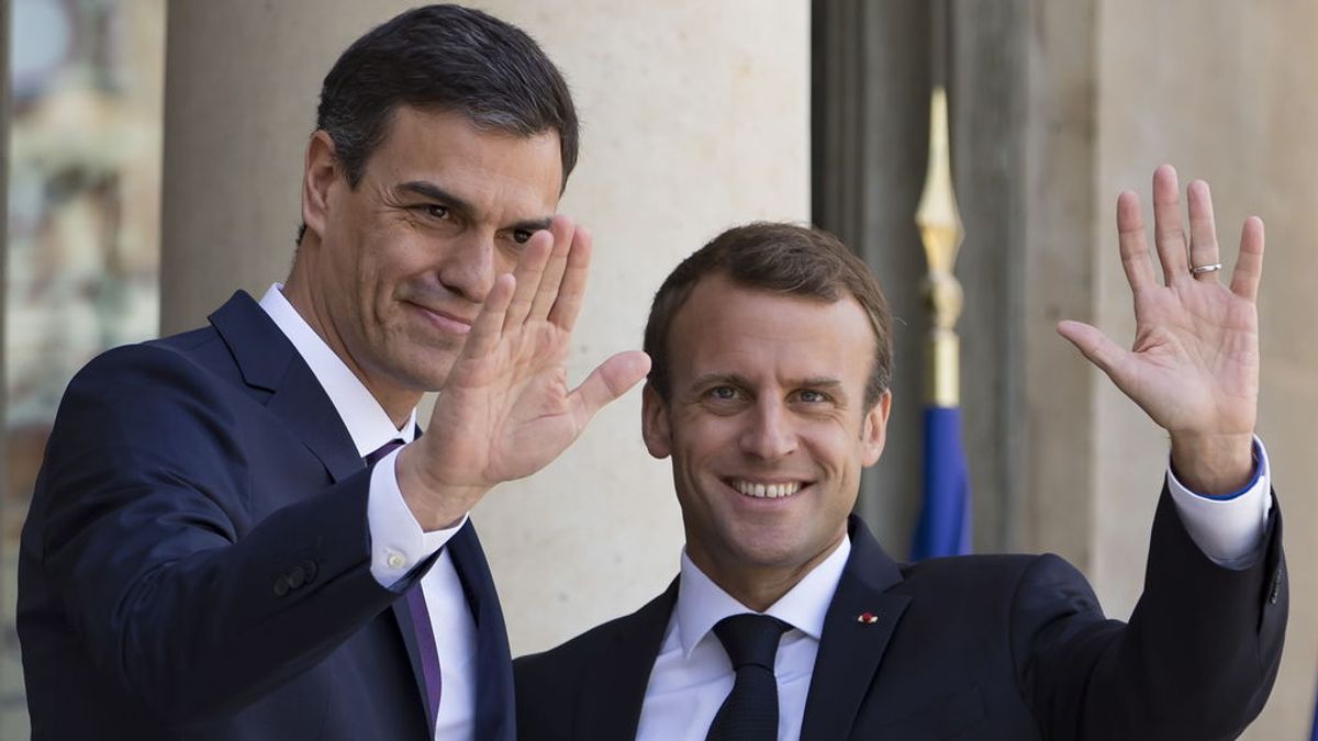Sánchez inicia con Macron su gira europea para buscar un acuerdo en política migratoria
