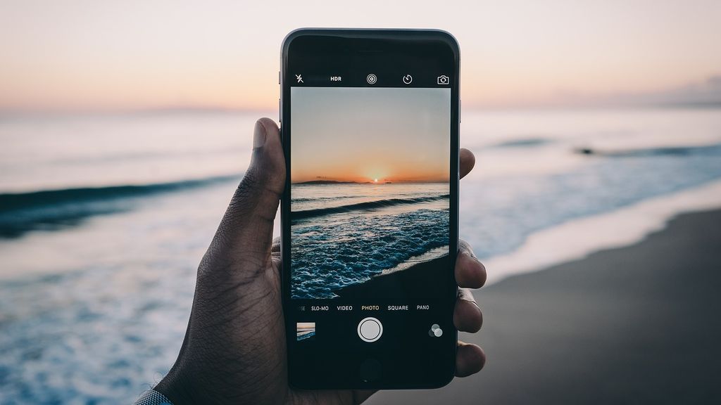 Playeo nivel profesional: medusas, banderas, chiringuitos... las apps que necesitas controlar