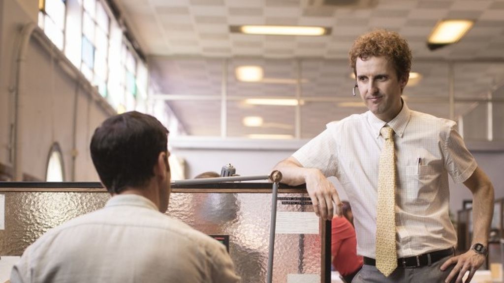 El antihéroe interpretado por Dani Rovira llega a los cines el 23 de noviembre