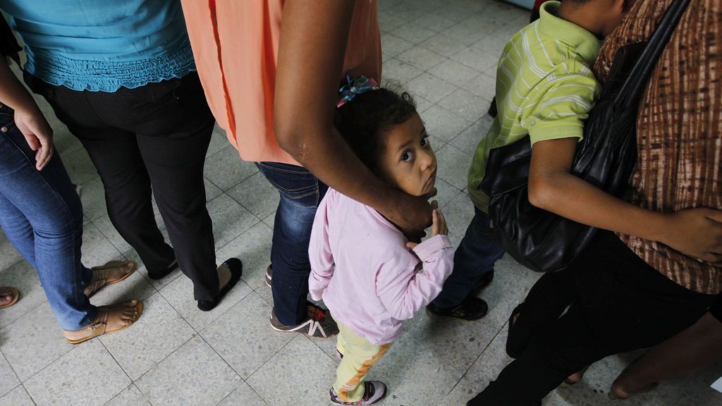 Un Tribunal de EEUU ordena que las familias no puedan ser separadas en la frontera