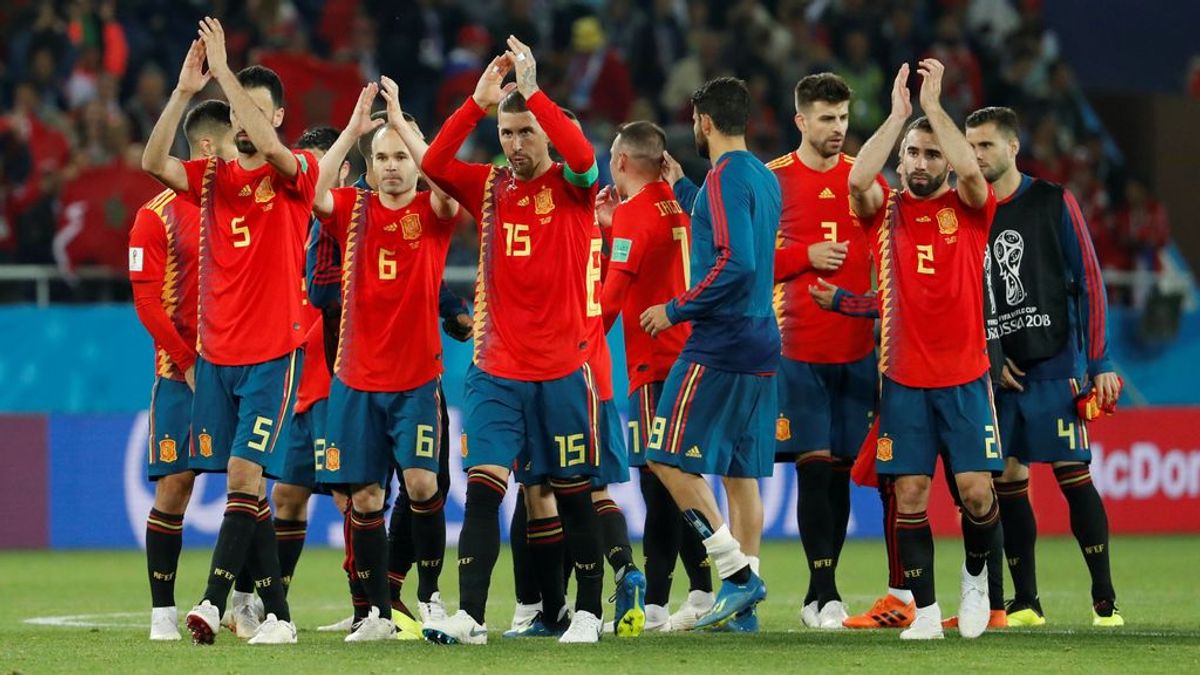 Los jugadores de la selección española celebran el empate a dos ante Marruecos el 25 de junio de 2018 en el Mundial de Rusia.