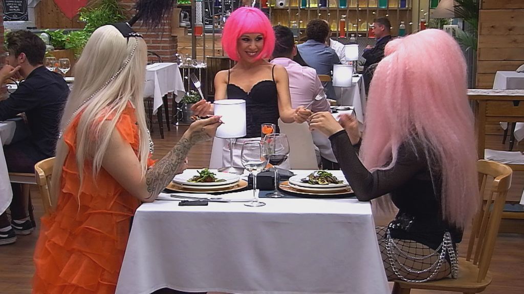 En 'First dates' se sienten "orgullosos de creer 365 días en el amor"